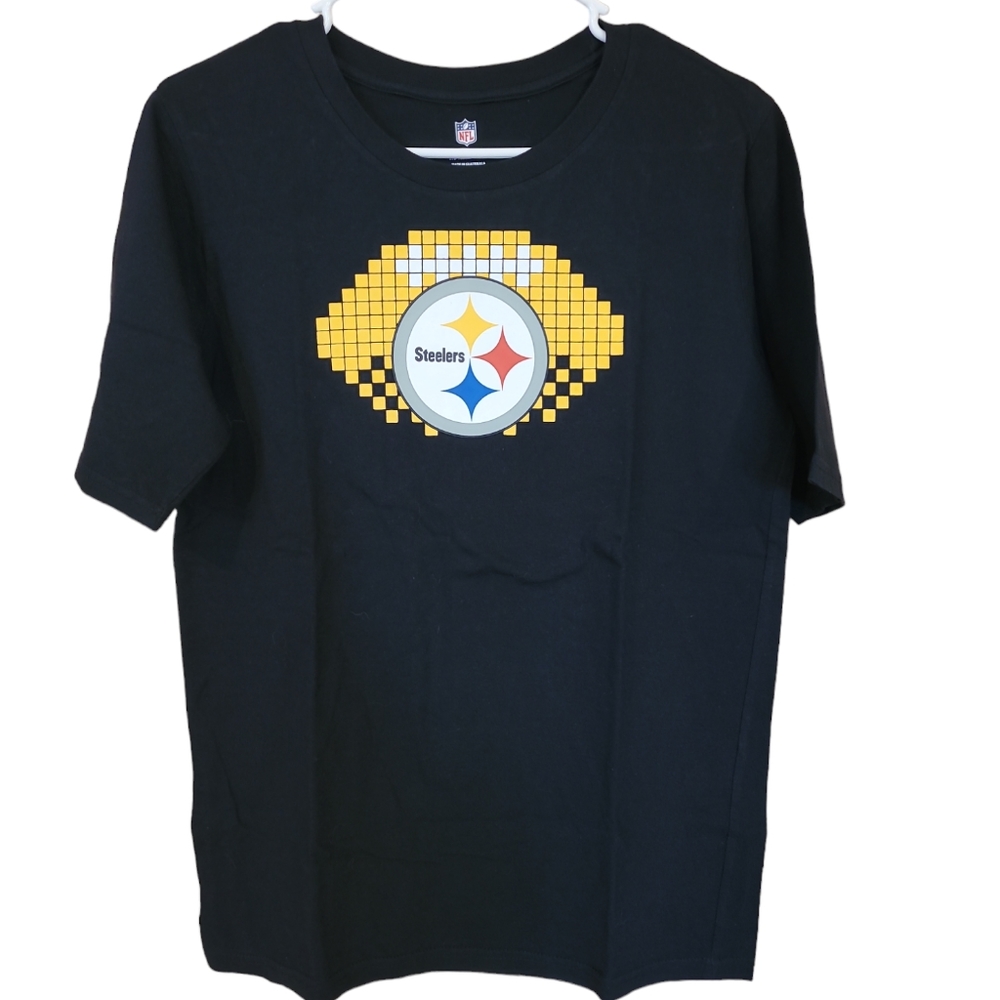 NFL Pittsburgh Steelers Pixel Football Youth XL T Shirt